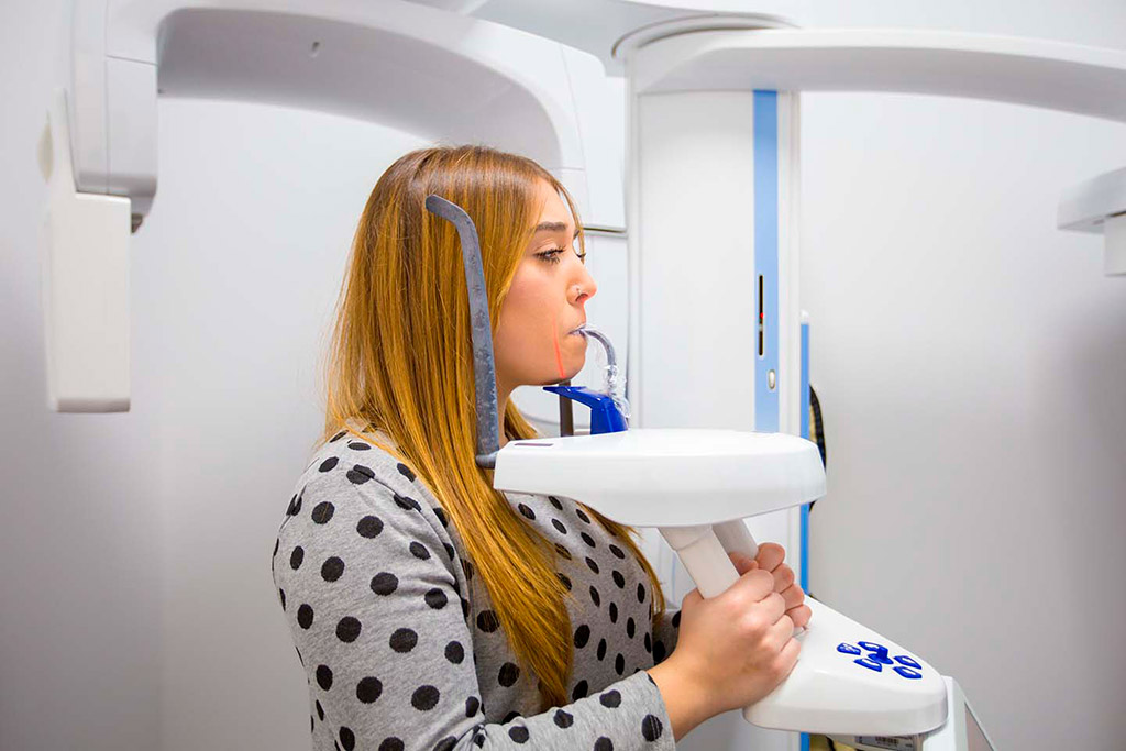 Radiología digital Clínica Dental Pardo